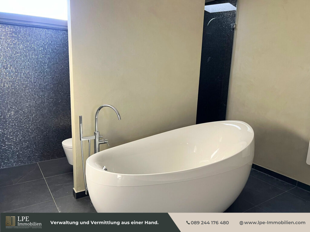 Freistehende Badewanne