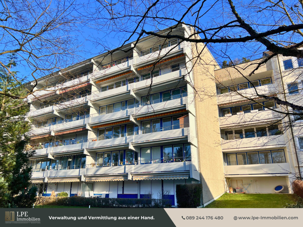 Frisch sanierte Fassade