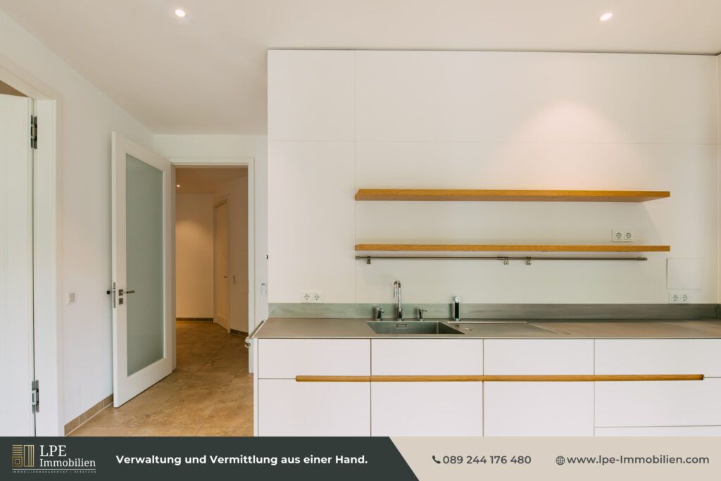 Designer-Einbauküche