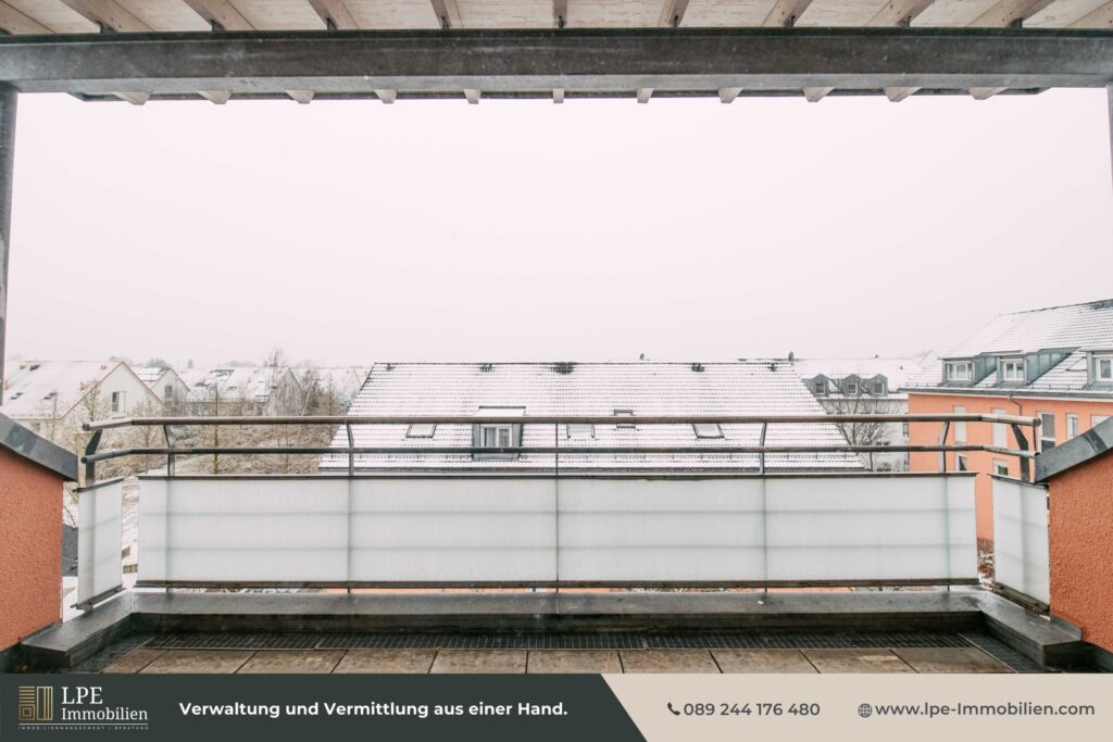 Großzügige Süd-Dachterrasse