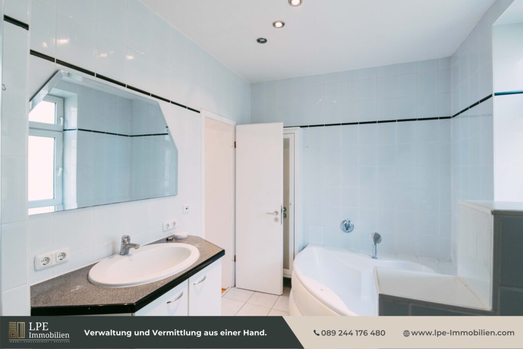 Großzügiges Badezimmer