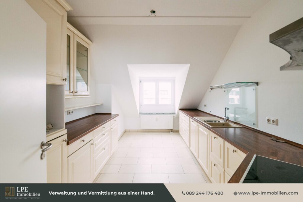 Hochwertige Einbauküche inklusive