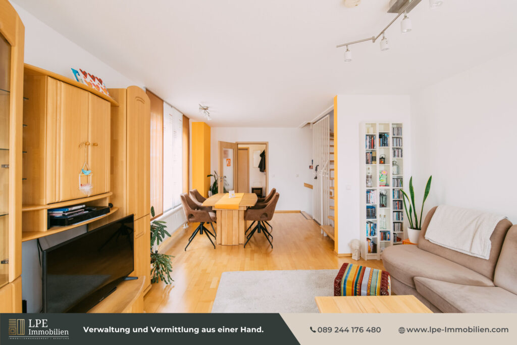 Geräumiges Wohn-Esszimmer