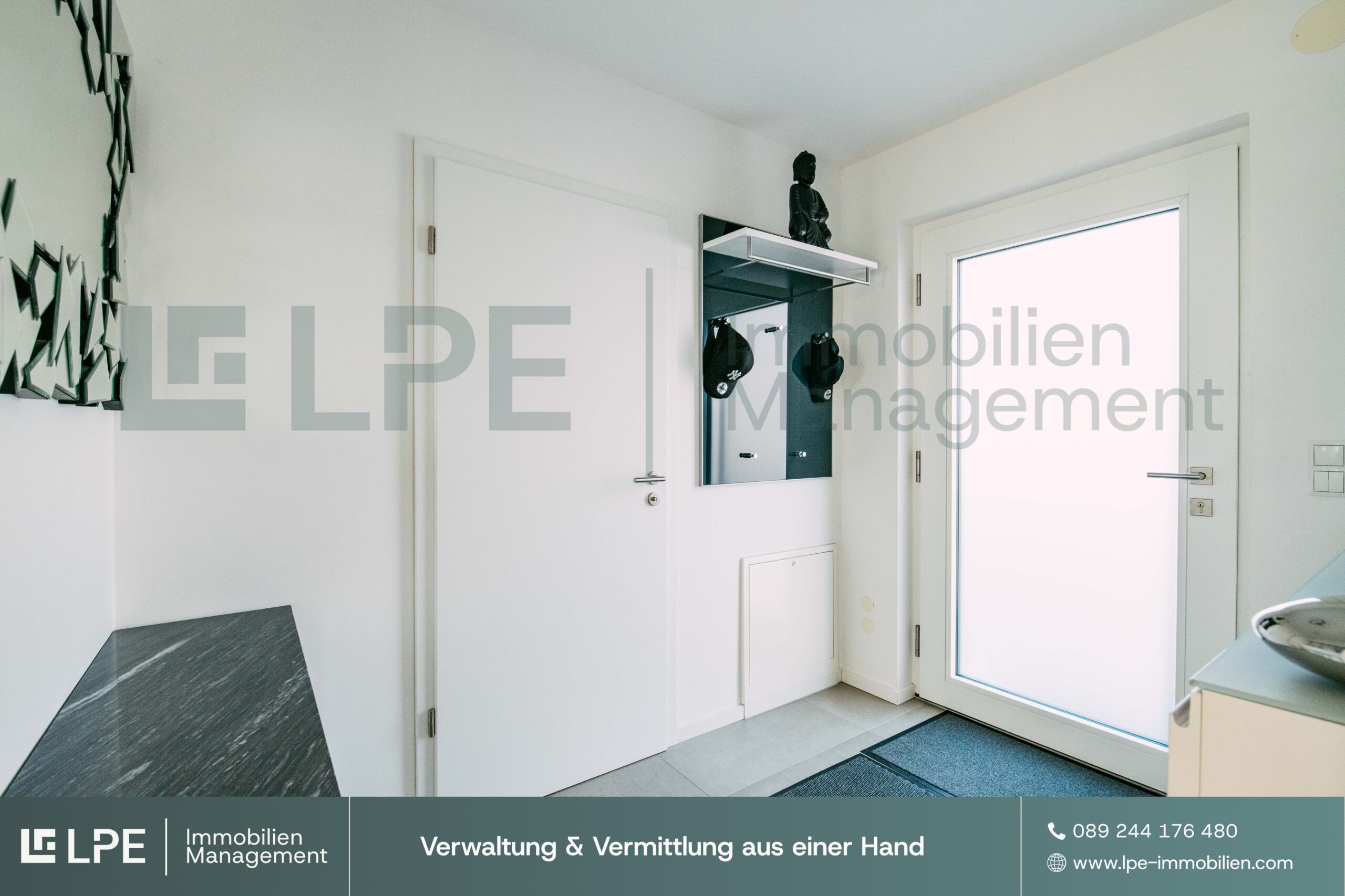 Hereinspaziert