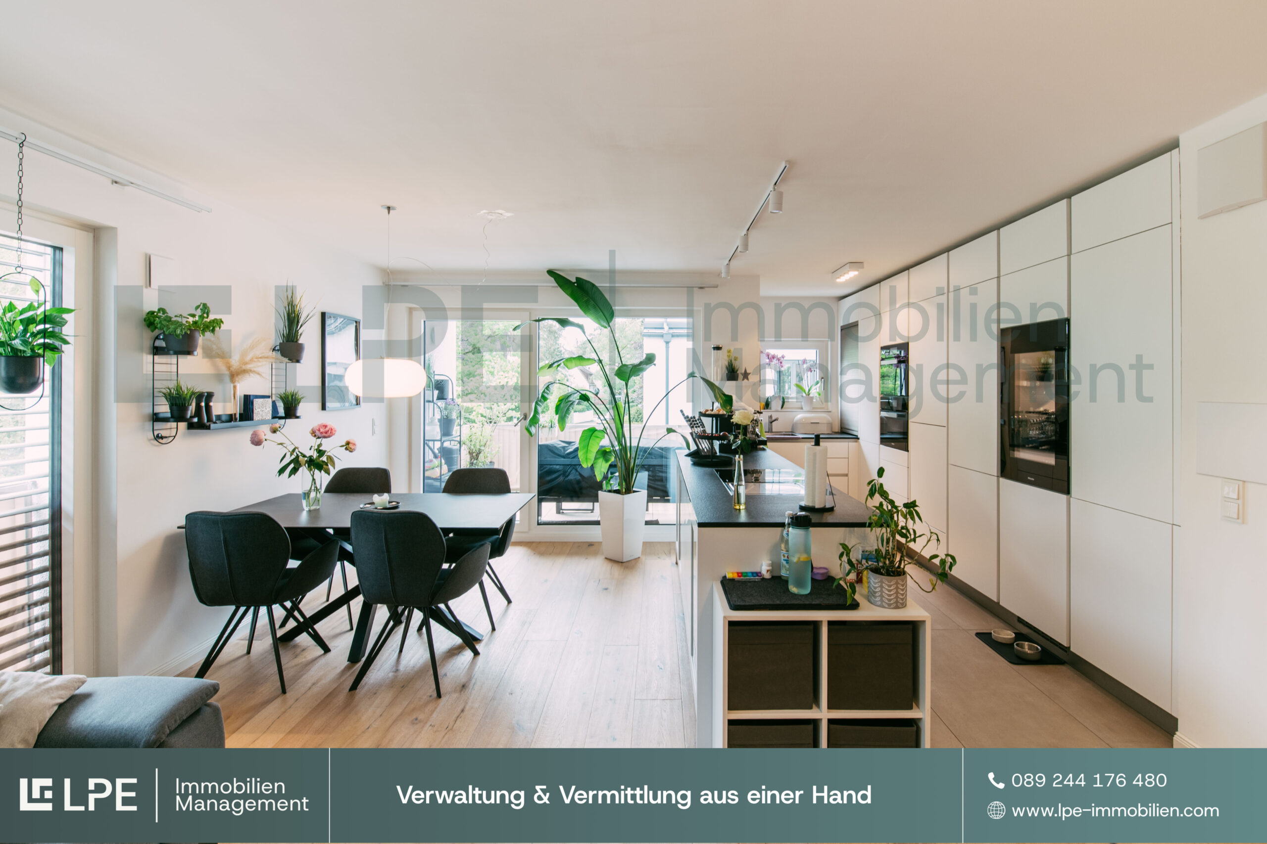 Wohn-Esszimmer20mit20LuxuskuCC88che