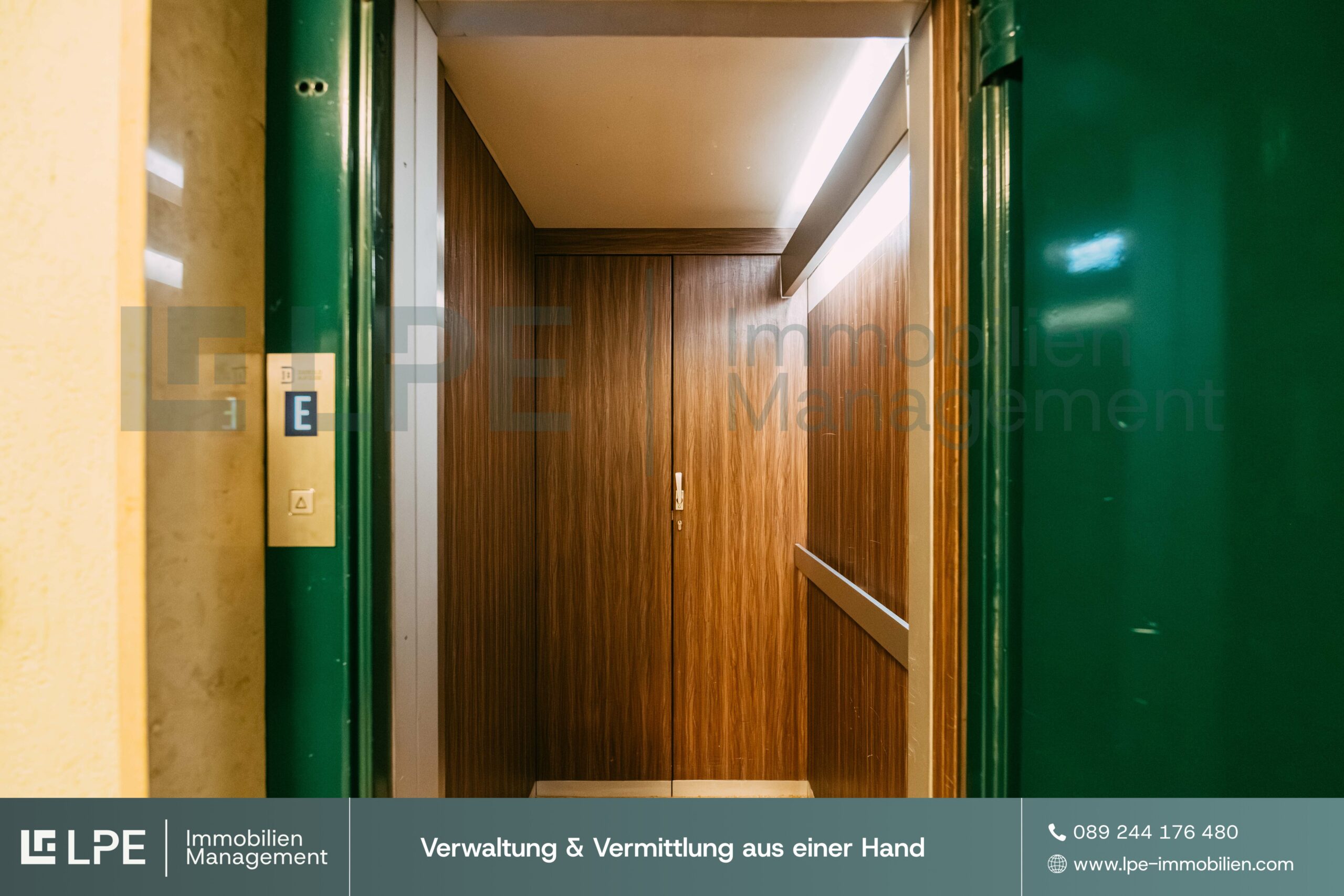 Mit dem Lift nach oben